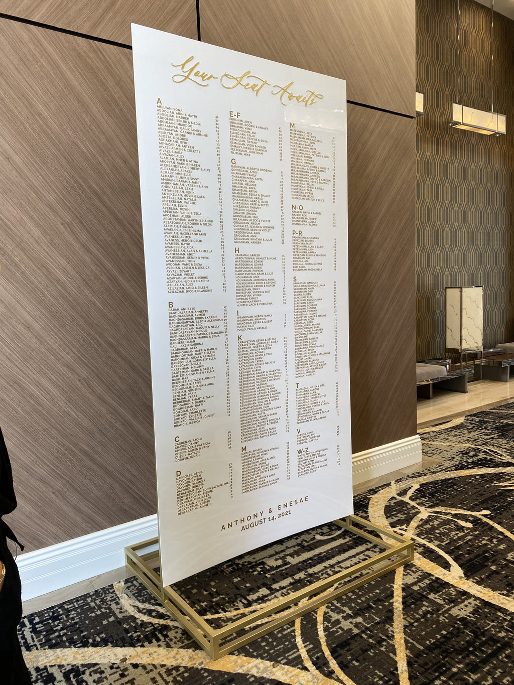Personalized 4' x 8' Seating Chart Wall (Los Angeles Area)