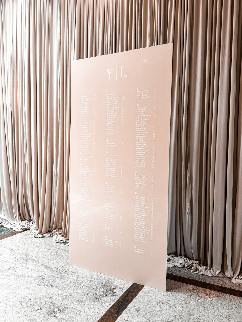 Personalized 4' x 8' Seating Chart Wall (Los Angeles Area)