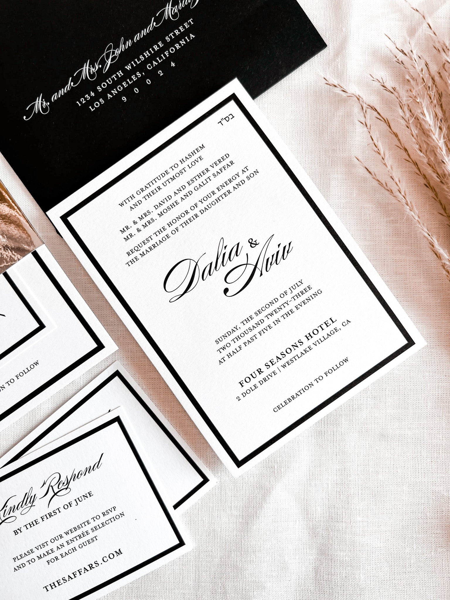 Frame'd - No. 2 | Card Stock Wedding Invitations | Classic Script Invitations with Border