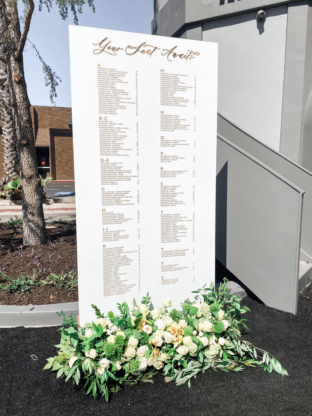 Personalized 4' x 8' Seating Chart Wall (Los Angeles Area)